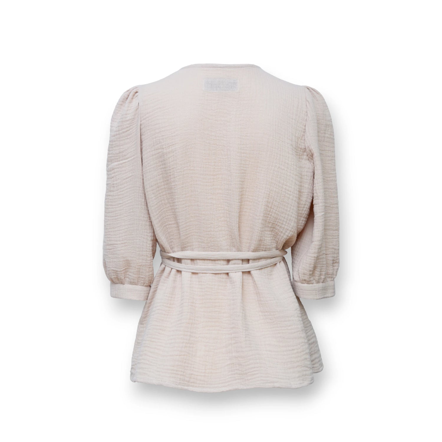 Chemiser cache-coeur en coton à manches mi-longues-Chemise- beige-Blouse-blouse beige-EMDORIA PARIS