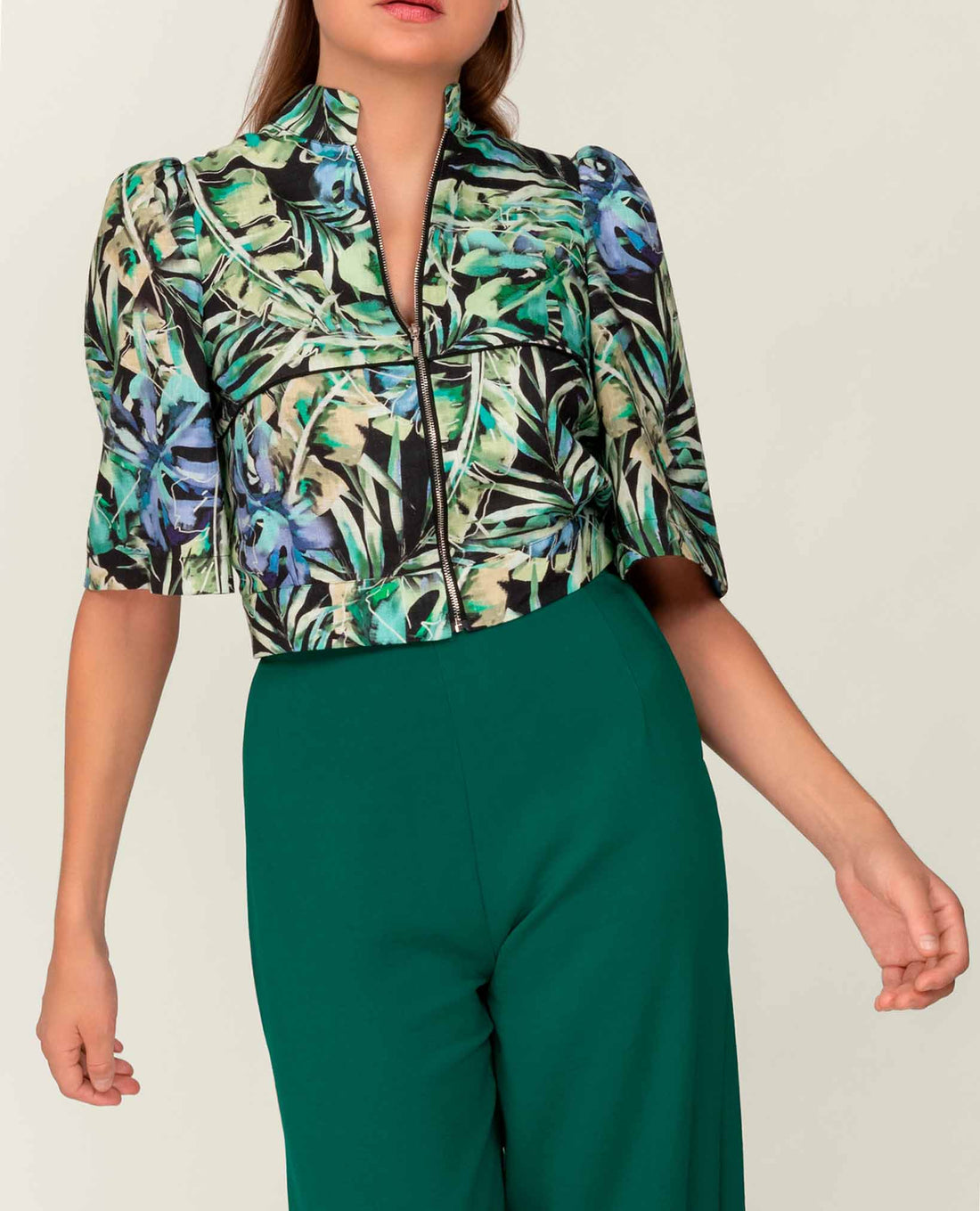 Haut style Blouse à manches bouffantes avec Zip en Viscose imprimée tropical-Hauts- Blouse-blouse femme-chemise-EMDORIA PARIS